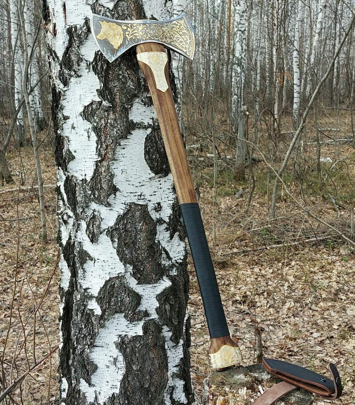 Hand-Forged Brass Filling Wolf Double Head Viking Axe With Cover