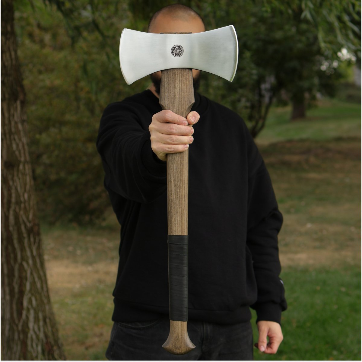 Functional double bit axe "Vargstal"