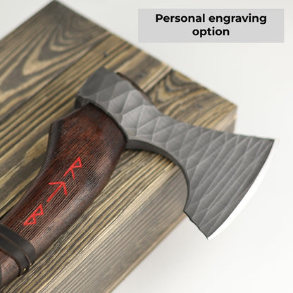 Hand forged axe “Sterk Vorley” with leather cover